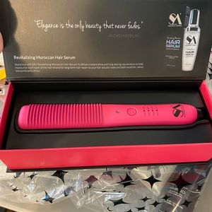 Brand new hair straightener